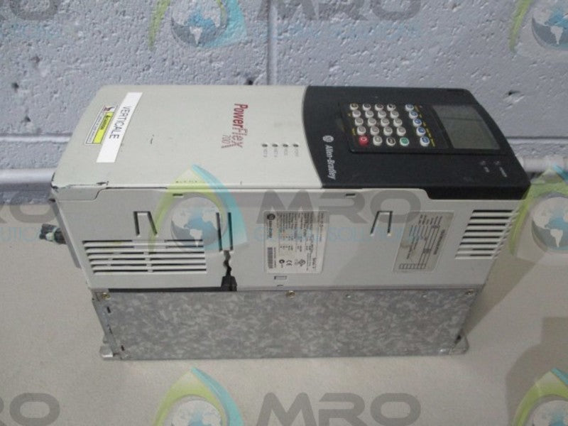 ALLEN BRADLEY POWERFLEX 700 20BD022A3AYNAEC1 SER. A DRIVE  UNMP