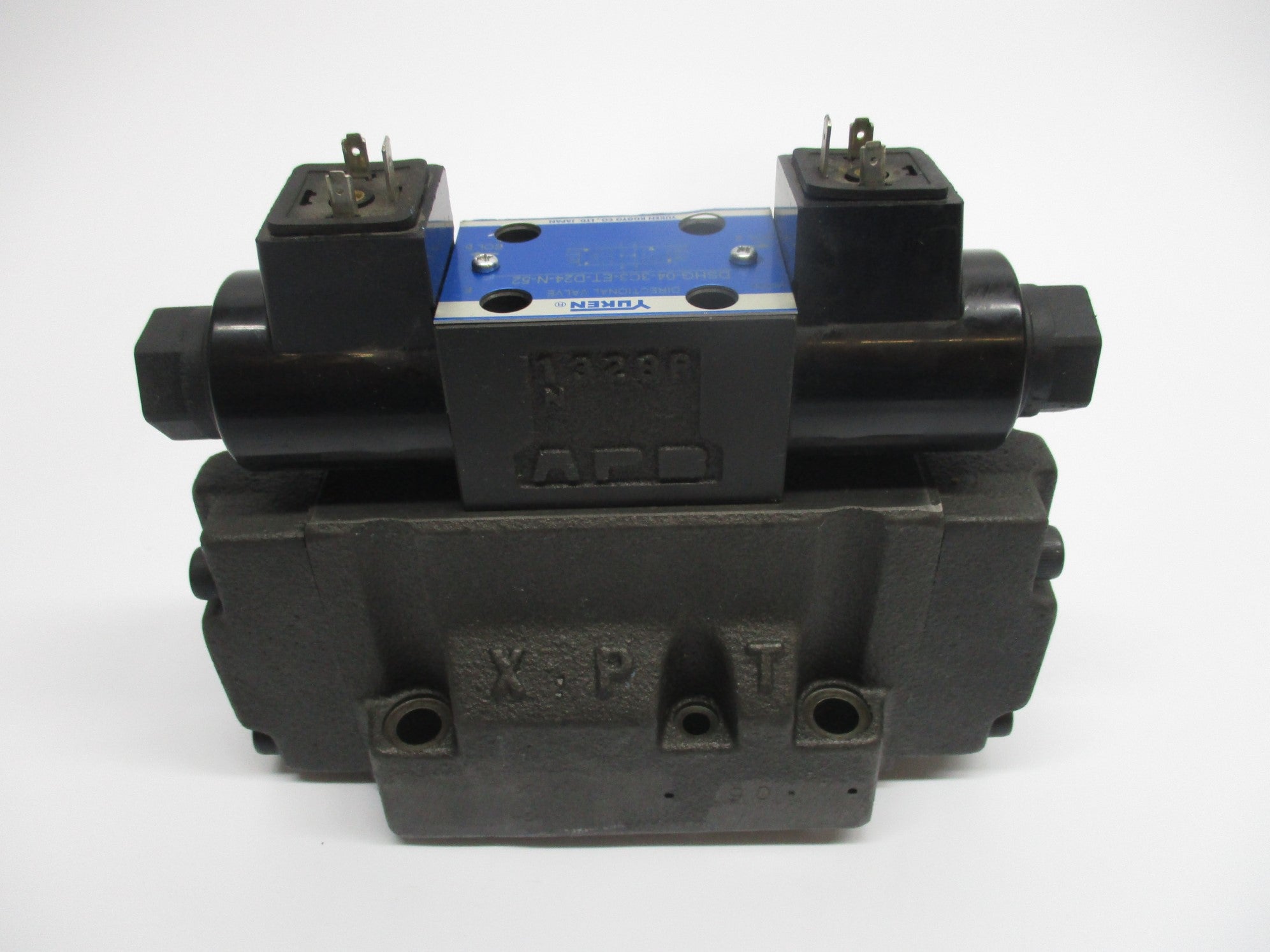 YUKEN DSHG-04-3C3-ET-D24-N-52 NSNP