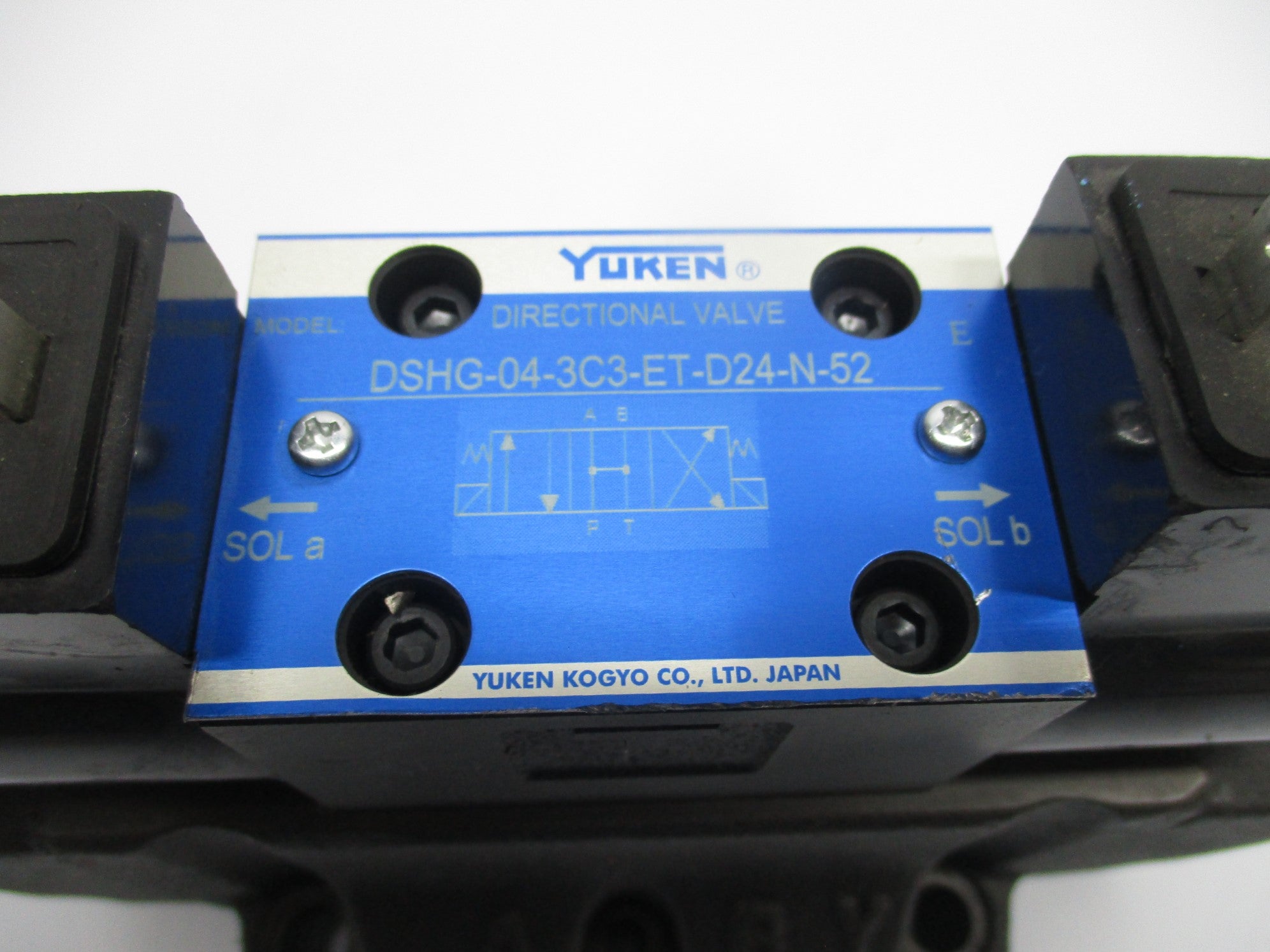 YUKEN DSHG-04-3C3-ET-D24-N-52 NSNP