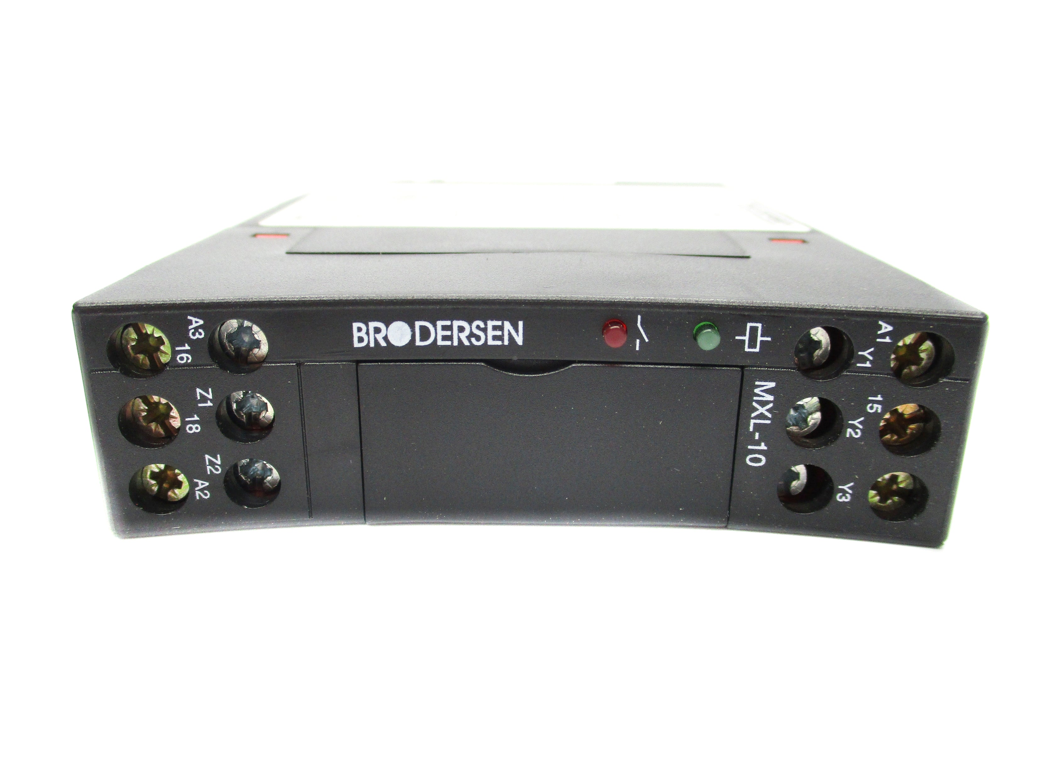 BRODERSEN CONTROLS MXL-10.924 240V 8A NSMP