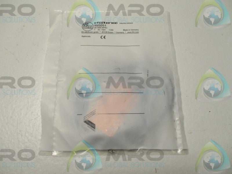 IFM EFECTOR IW5051 INDUCTIVE SENSOR * NEW IN FACTORY BAG *