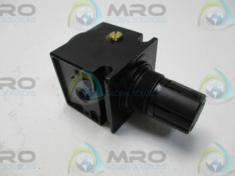 COMPAIR R75G02C AIR REGULATOR 1/4"  NSNP