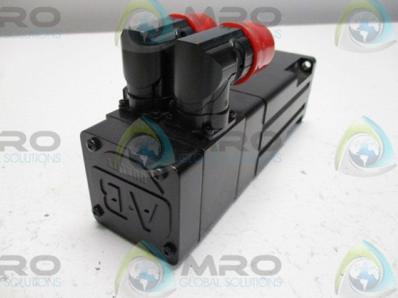 INDUSTRIAL SPARE PART MPL-A1530U-VJ44AA SER. A  NSMP