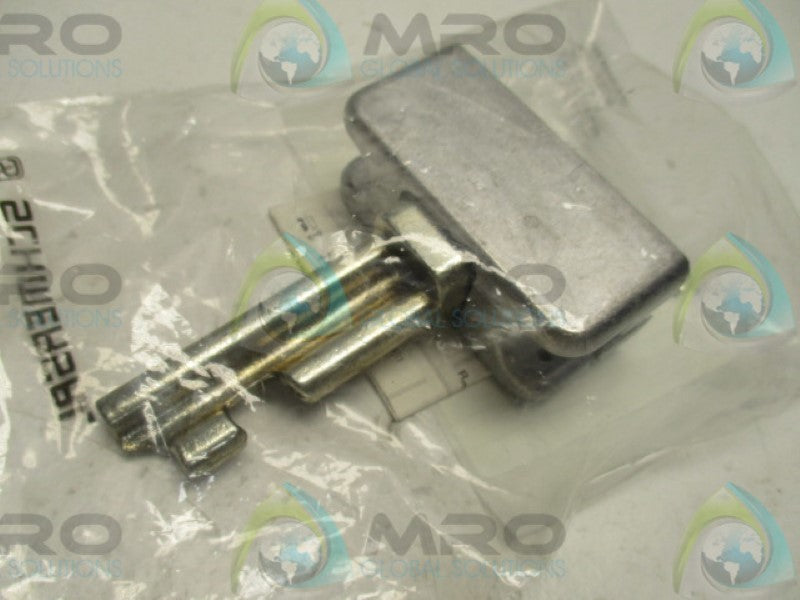 SCHMERSAL 101144797 AZ/AZM415-B3 ACTUATOR KEY * NEW IN FACTORY BAG *