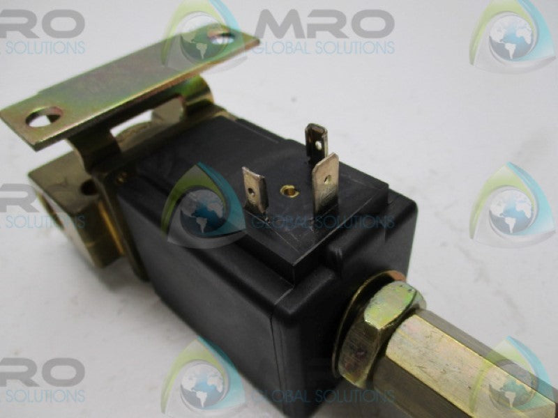 BURCKET 355-C-04,0-B-MC-F-000 VALVE 3-1/4 24V 0-6BAR  NSNP