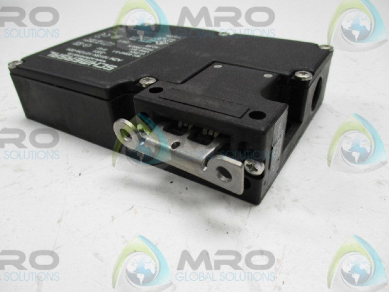 SCHMERSAL AZM161SK-12/12RK-024-2201 SAFETY INTERLOCK SWITCH  UNMP