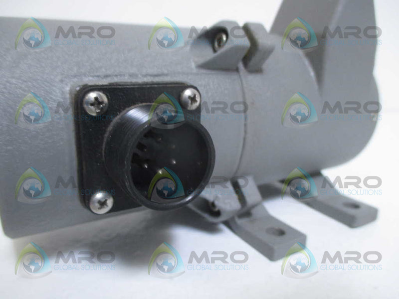 CELESCO PT8420-0015-111-1110 TRANSDUCER *USED*