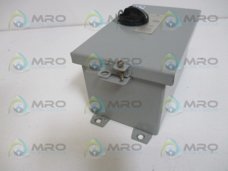 CUTLER HAMMER BJ100J1C MANUAL MOTOR STARTER  UNMP