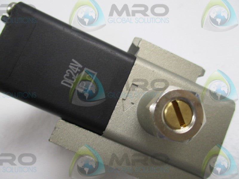 SMC VCA27A-5DLS-4-02 AIR VALVE 24VDC  UNMP