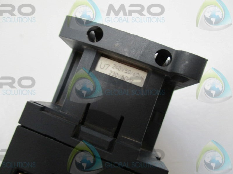 TELEMECANIQUE LC1D12U7 CONTACTOR 240V UNMP