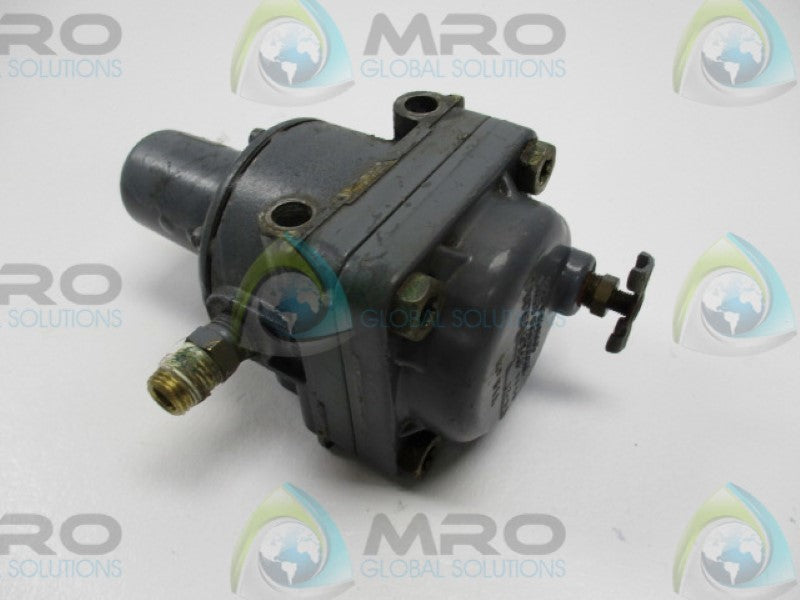 FISHER 67AF PRESSURE REGULATOR 250PSI  UNMP