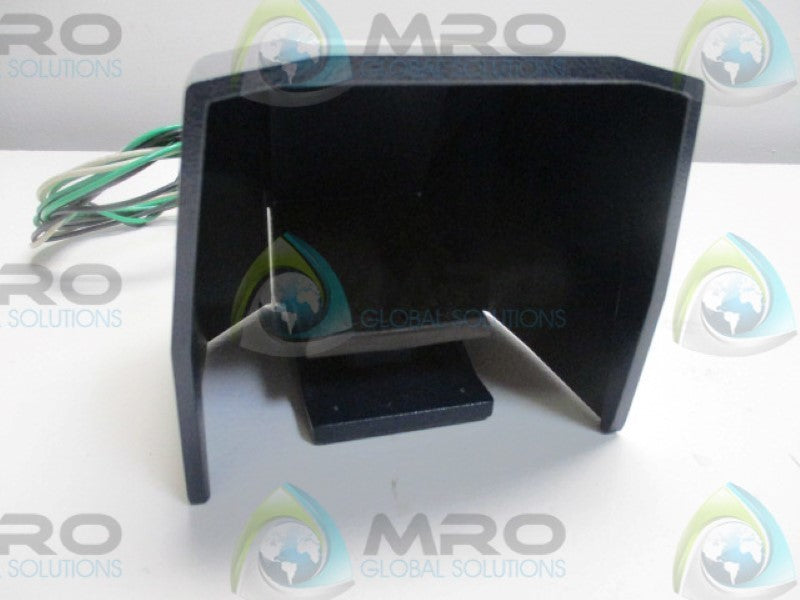 SCHMERSAL GFS2SD2OVD FOOT SWITCH PEDAL 16A 400V   UNMP