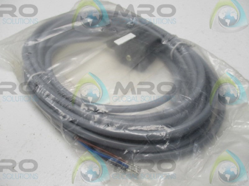 TURCK VAS22-D567-5M DIN VALVE PLUG CABLE * NEW IN FACTORY BAG *
