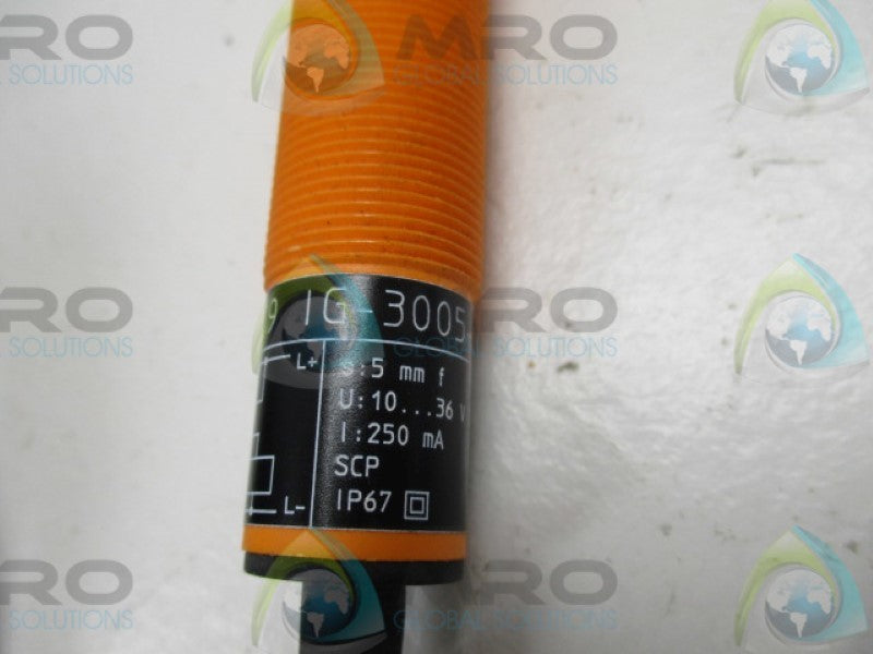 IFM EFECTOR IG5339 INDUCTIVE SENSOR  UNMP