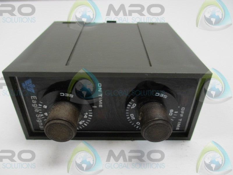 EAGLE SIGNAL DA1412A3 REPEAT CYCLE TIMER 120V  UNMP
