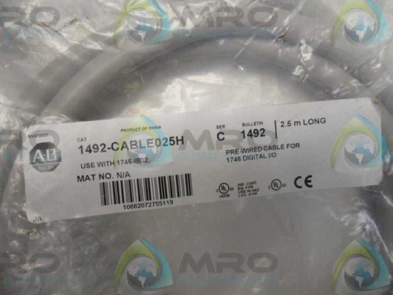 ALLEN BRADLEY 1492-CABLE025H SER. C PRE-WIRED CABLE 2.5M * NEW IN FACTORY BAG *
