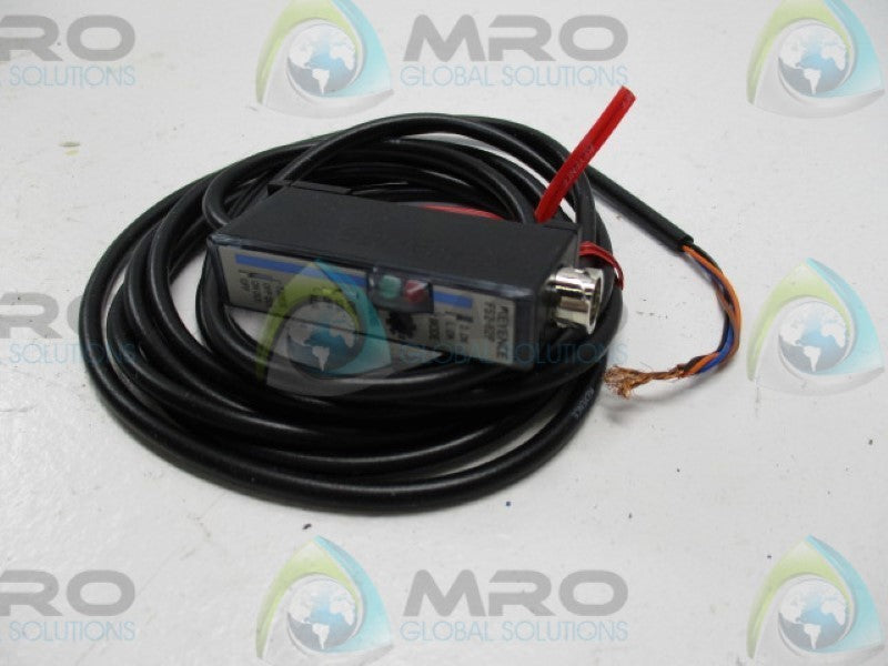 KEYENCE FS2-62P AMPLIFIER FIBER CABLE  NSNP