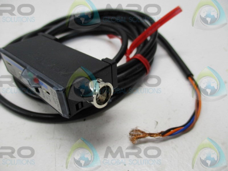 KEYENCE FS2-62P AMPLIFIER FIBER CABLE  NSNP