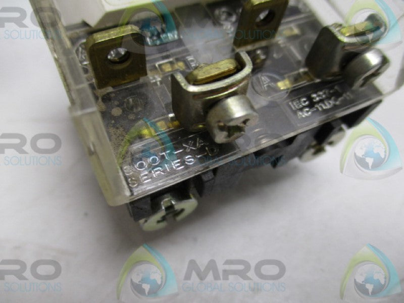 INDUSTRIAL SPARE PART 800T-H5A SER. T SELECTOR SWITCH   UNMP
