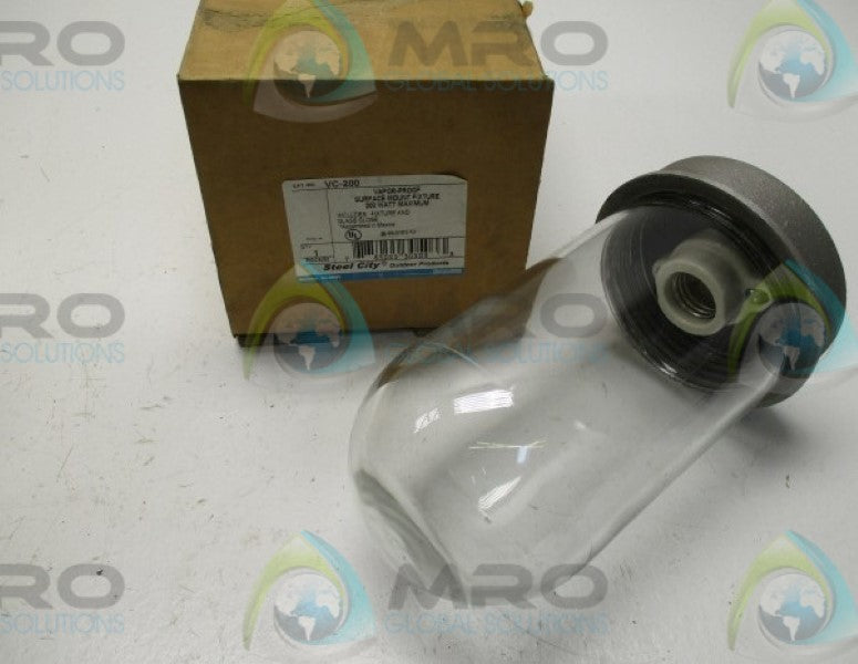 THOMAS & BETTS VC-200 VAPOR-PROOF SURFACE MOUNT FIXTURE 200W  NSMP