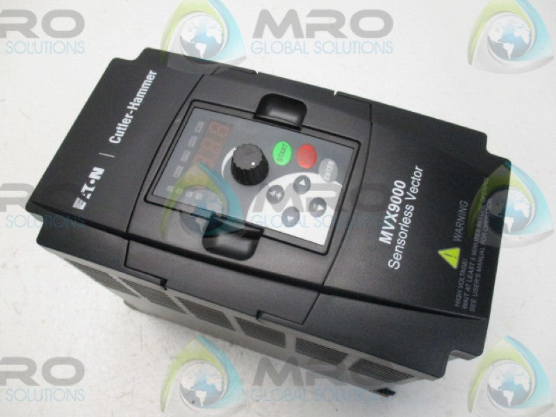 EATON CUTLER HAMMER MVX005A0-4 SENSORLESS VECTOR 5HP 480VAC 3PH * NEW IN BOX *