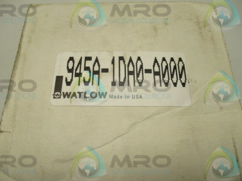 WATLOW 945A-1DA0-A000 TEMPERATURE CONTROLLER THERMOCOUPLE RELAY * NEW IN BOX *