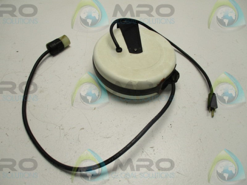 ALERT 1A136 16/3 SJT RETRACTABLE STEEL EXTENSION CORD REEL 30FT * USED*