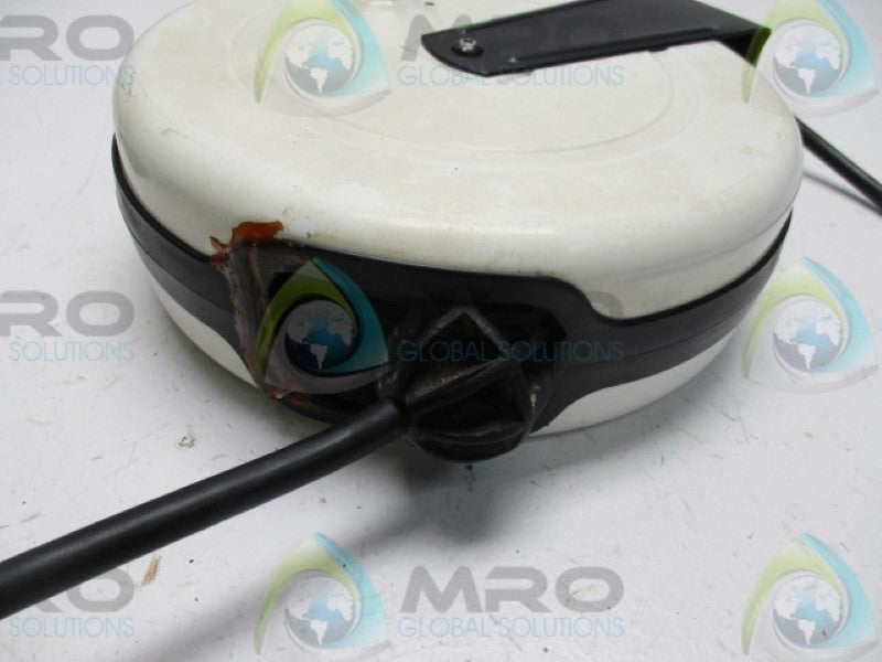 ALERT 1A136 16/3 SJT RETRACTABLE STEEL EXTENSION CORD REEL 30FT * USED*