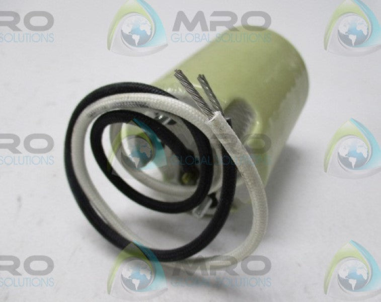 LEVITON 8750 YELLOW PORCELAIN LAMPHOLDER 1500W 600V * NEW IN BOX *