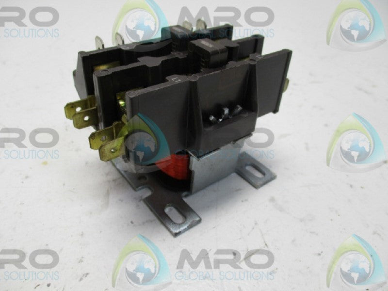 HONEYWELL DP2030B5003 DEFINITE PURPOSE CONTACTOR 120V * NEW IN BOX *