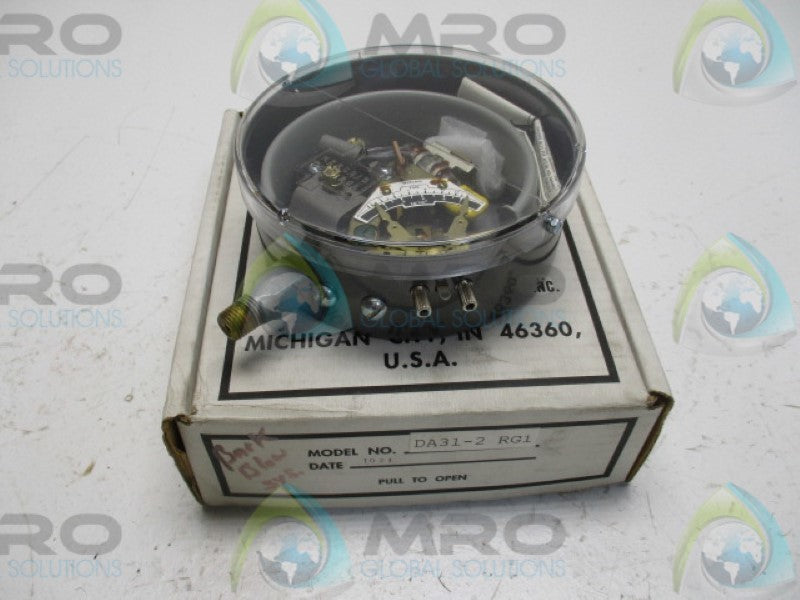 MERCOID DA-31-2-RG1 PRESSURE CONTROL SWITCH (AS PICTURED)  NSMP