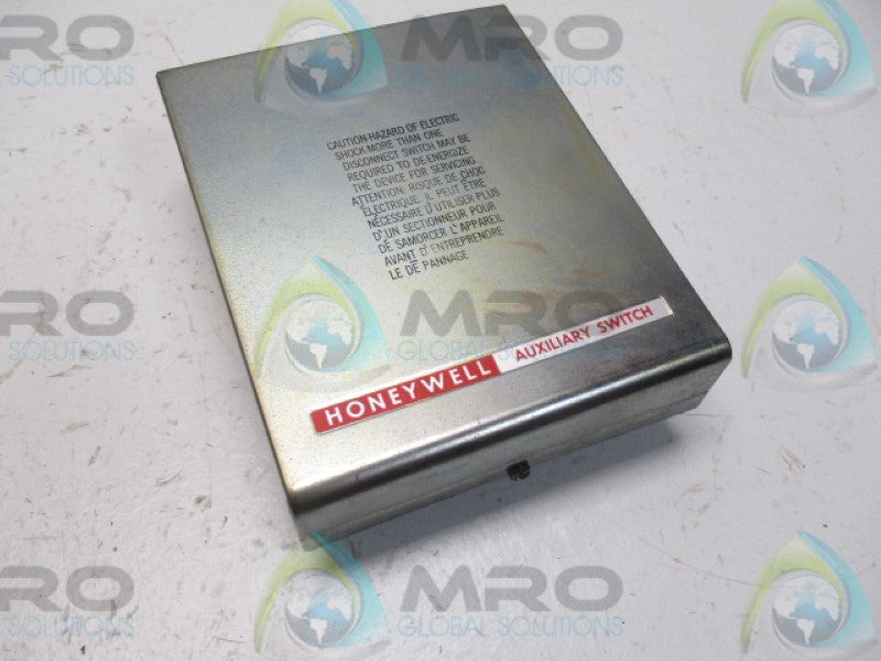 HONEYWELL Q607B1083 AUXILIARY SWITCH ASSEMBLY W/ADAPTER PLATE * NEW IN BOX *