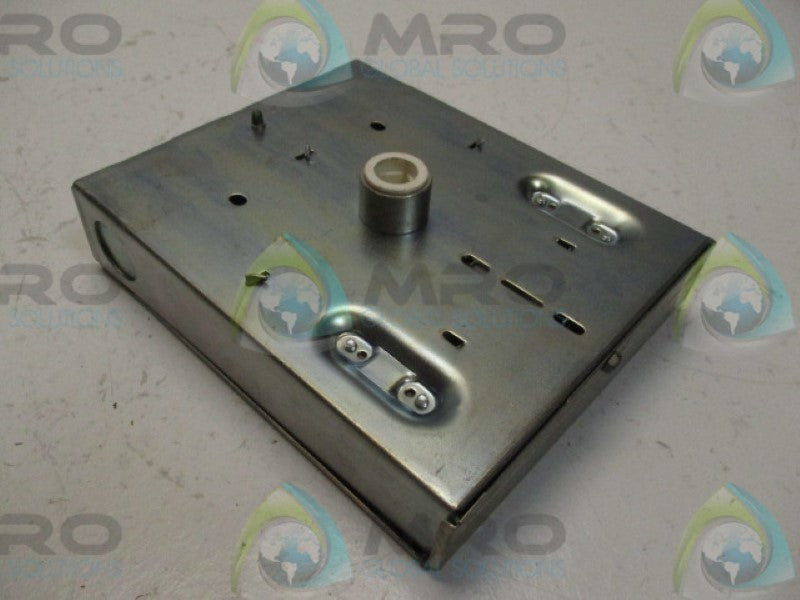 HONEYWELL Q607B1083 AUXILIARY SWITCH ASSEMBLY W/ADAPTER PLATE * NEW IN BOX *