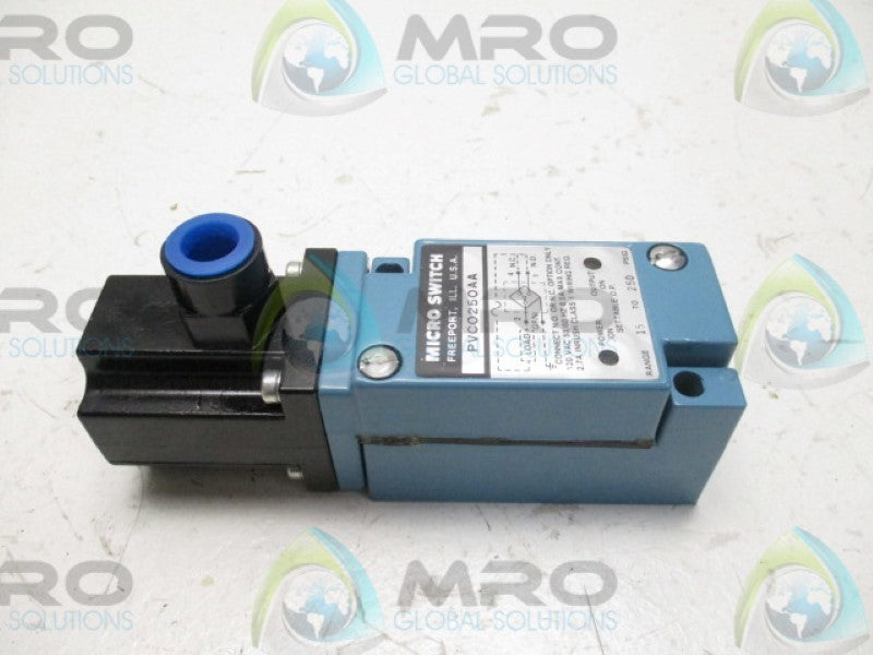 MICRO SWITCH PVC0250AA PRESSURE SWITCH 15-250PSIG 120VAC  NSMP