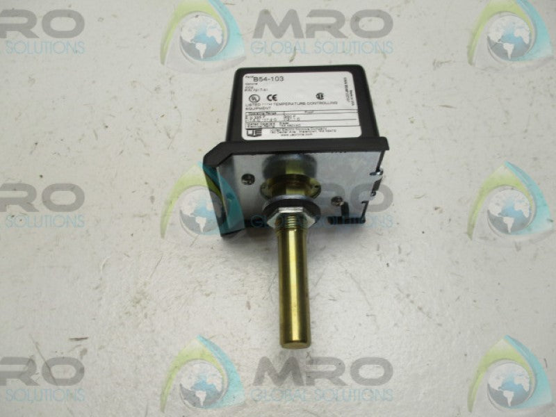 UNITED ELECTRIC 721T-61 B54-103 TEMPERATURE SWITCH 0-250F 480VAC  NSNP