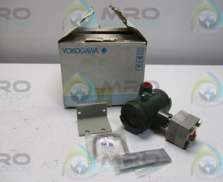 YOKOGAWA YA53-SHS4 UNI TRANSMITTER 24VDC 7000PSI   NSMP