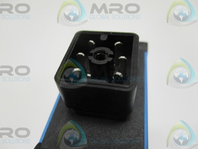 SICK WTB27-3F2611 PROXIMITY SENSOR 10-30VDC  NSNP