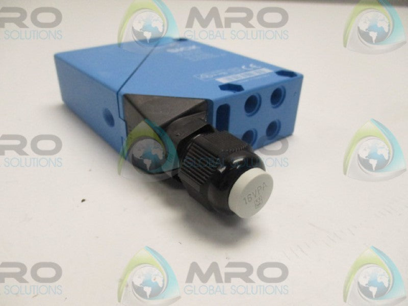 SICK WS/WE34-R230 THROUGH BEAM SENSOR 240V (AS PICTURED) NSMP