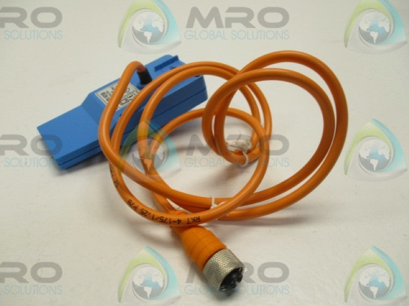 SICK WTR1-P421S08 PHOTOELECTRIC SENSOR 24VDC   NSMP