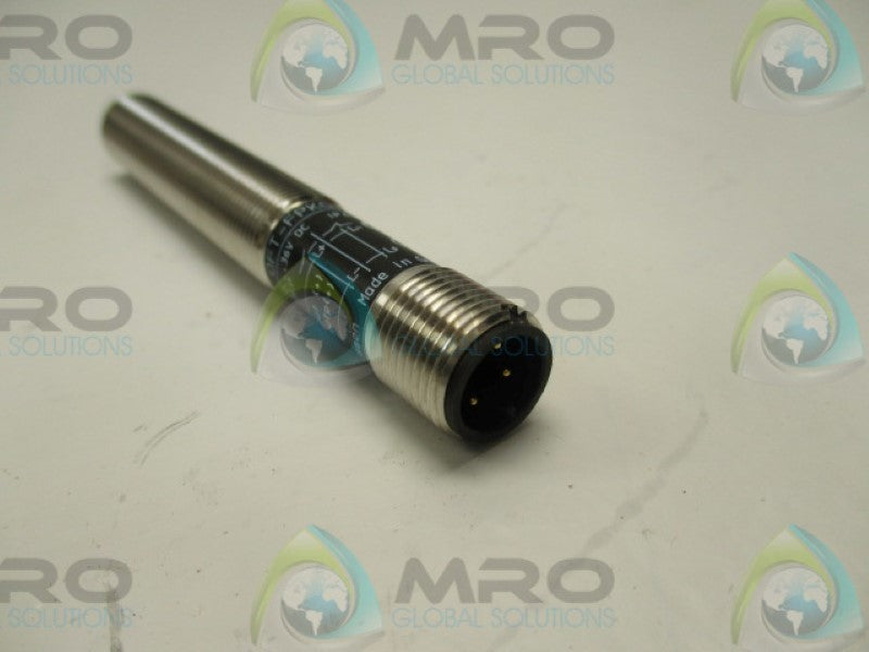 IFM EFECTOR OF5012 OFT-FPKG/US-100 PHOTOELECTRIC SENSOR 10-36VDC  NSMP
