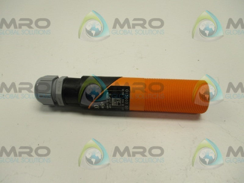 IFM EFECTOR 015003 O1T-FPKG DIFFUSE REFLECTION SENSOR * USED*