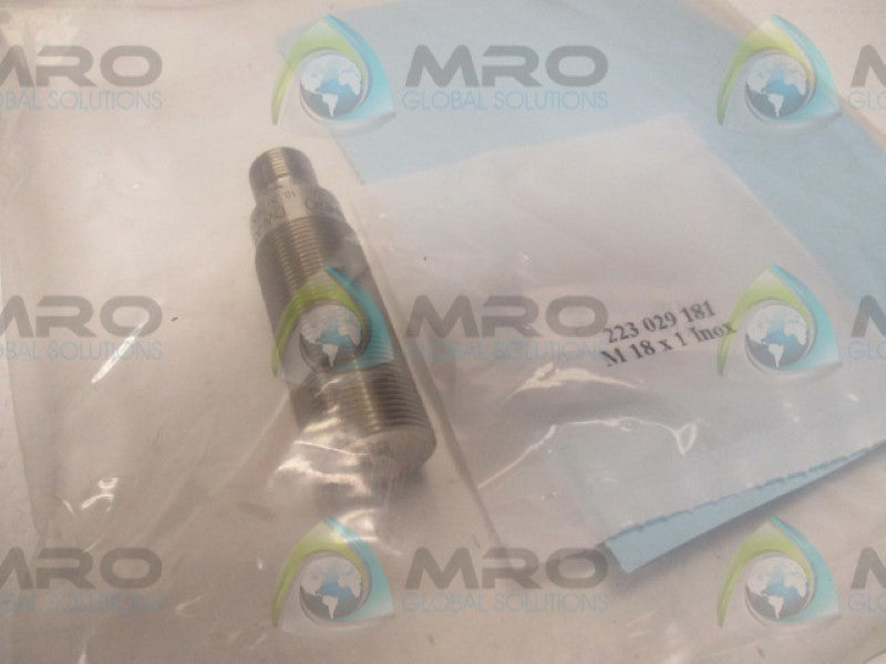 CONTRINEX DW-AS-703-M18-002 PROXIMTIY SENSOR 10MM * NEW IN FACTORY BAG *