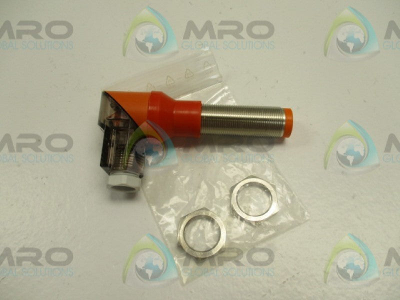 SCHMERSAL IFL8-18-10/01YG PROXIMITY SENSOR 15-250VAC  NSNP