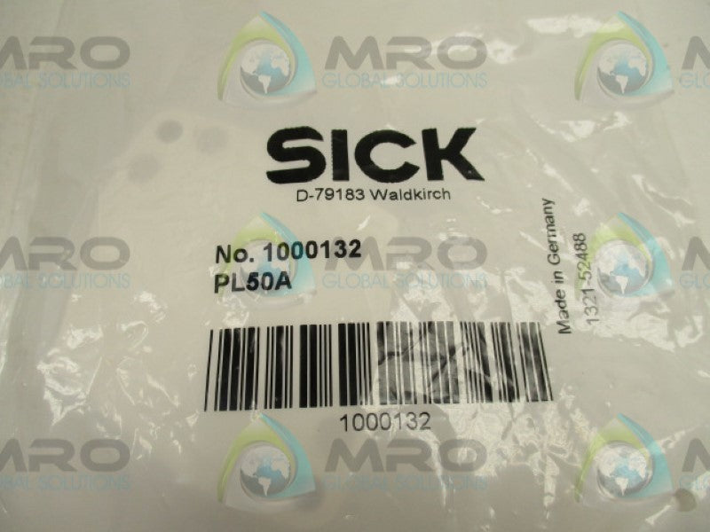 SICK PL50A 1000132 REFLECTOR * NEW IN FACTORY BAG *
