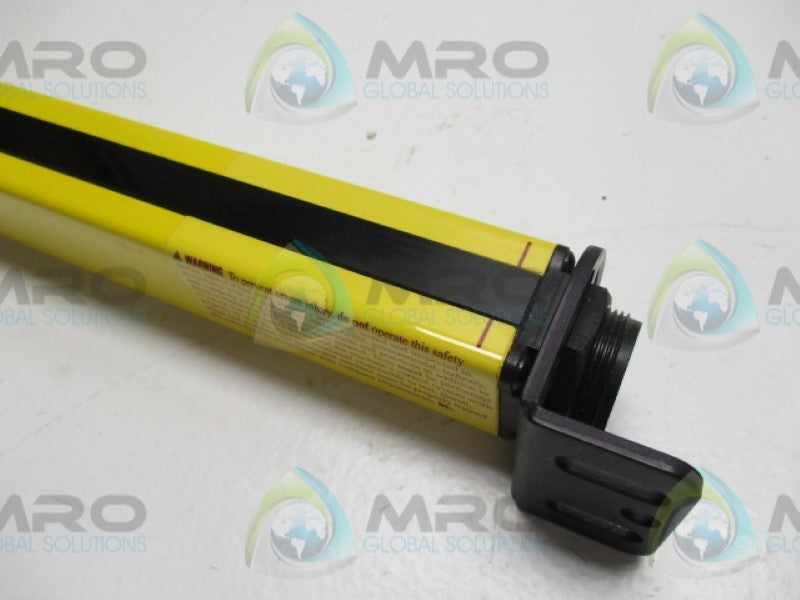 STI MINISAFE 42687-0200 MS4320BX LIGHT CURTAIN TRANSMITTER  NSNP