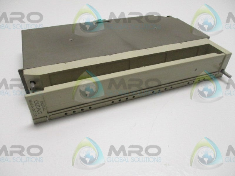 SIEMENS SIMATIC S5 6ES5454-7LA11 DIGITAL OUTPUT MODULE  NSMP
