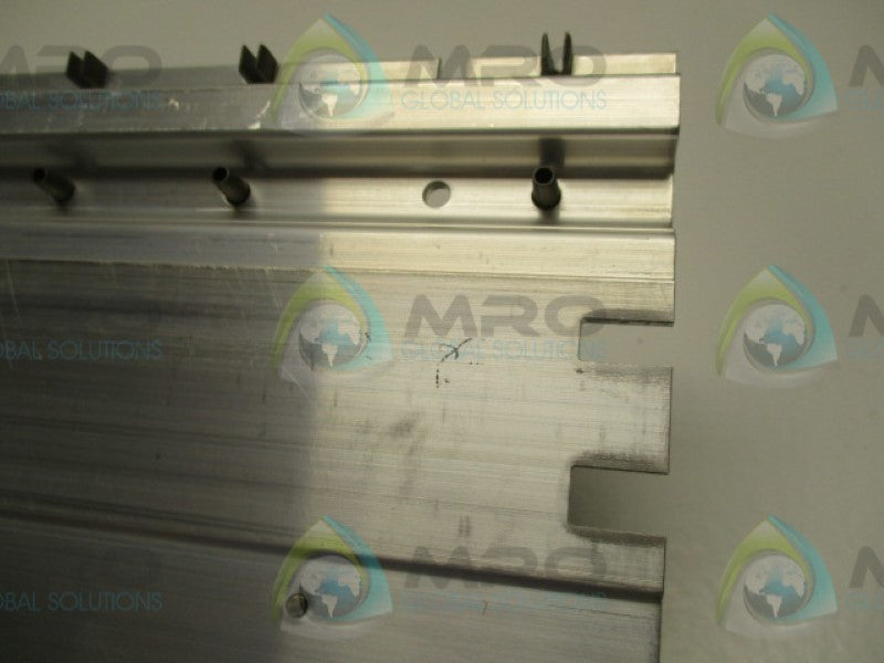 SIEMENS SIMATIC S5 6ES5701-2LA12 SUBRACK ER2  NSMP