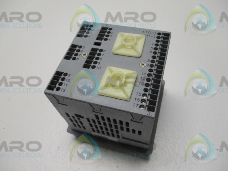 JUMO 703044/181-200-23/000,061 TEMPERATURE CONTROLLER 0/12V 110-240VAC  UNMP