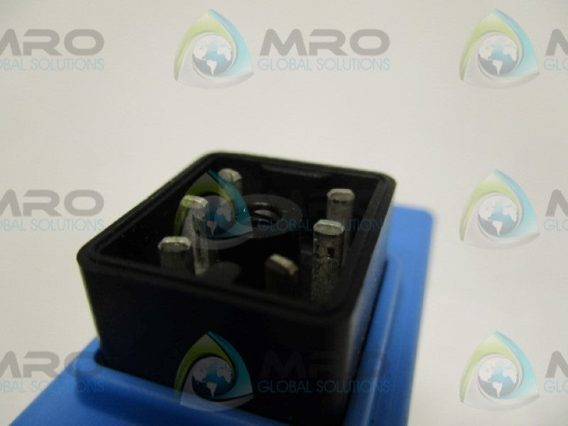 SICK WL27-P630 PHOTOELECTRIC REFLEX SENSOR 10-30VDC  UNMP