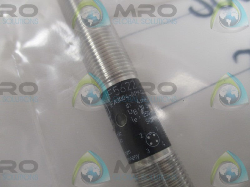 IFM EFECTOR IF5622 INDUCTIVE PROXIMITY SENSOR * NEW IN FACTORY BAG *